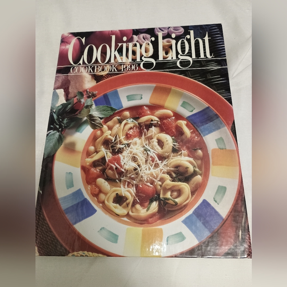 COOKING LIGHT Cookbook Oxmoor House 1996 Hardback